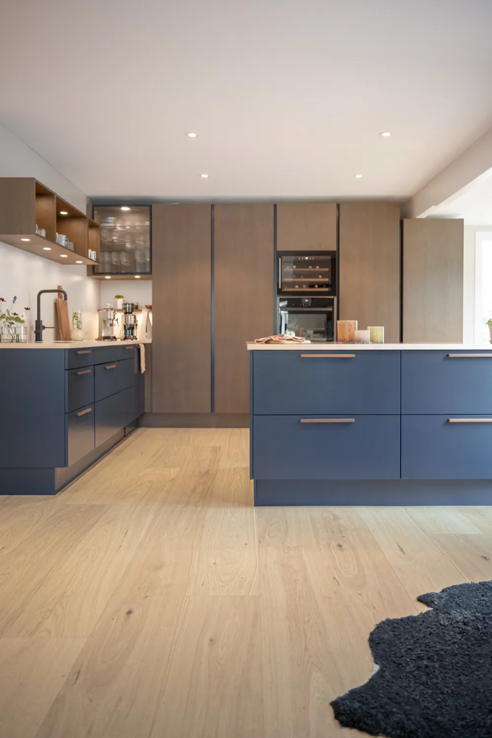 Misty White Oak Nature Grade Brushed Finish