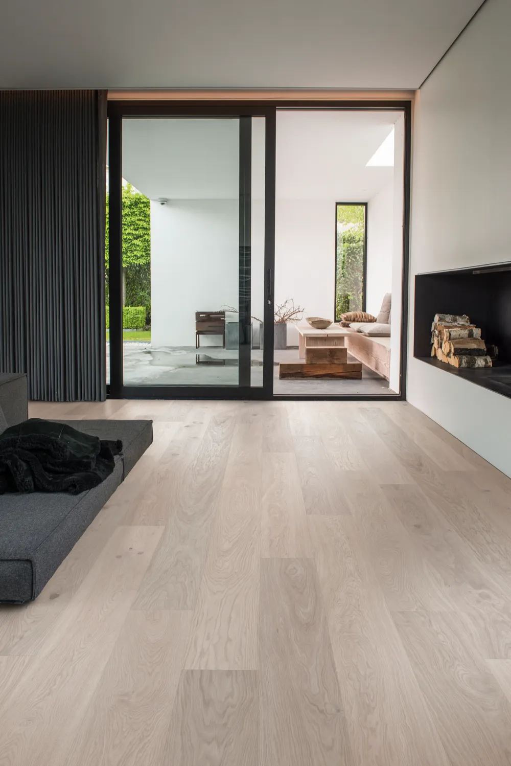 Powder White Oak Nature Grade Brushed Finish