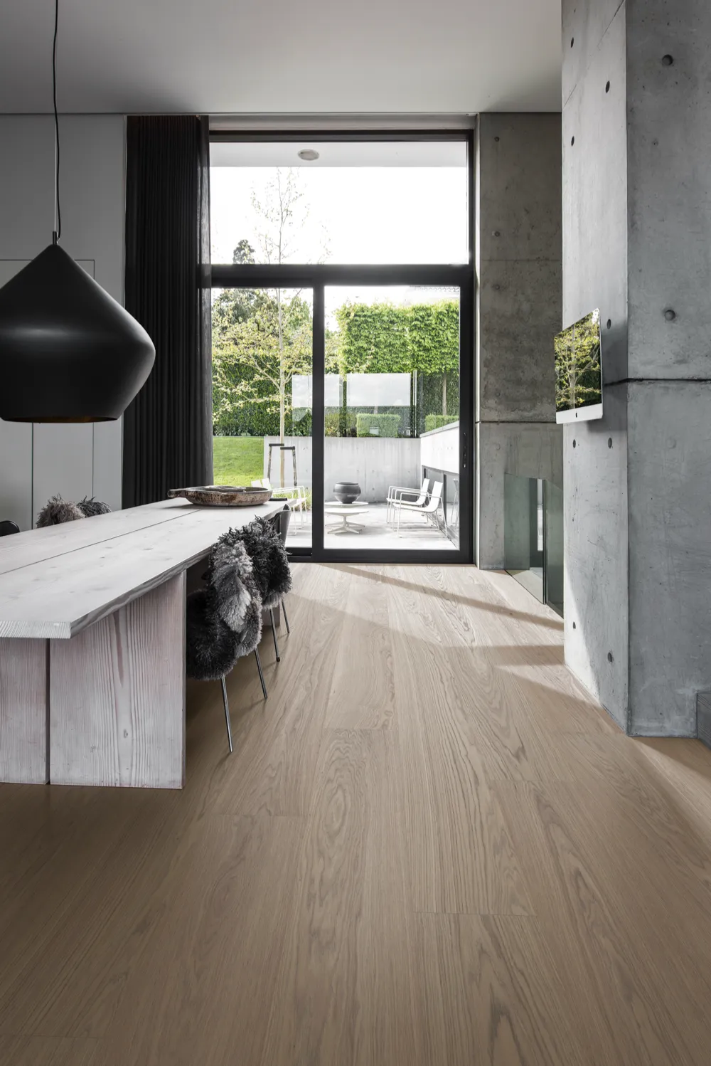 Earth Grey Oak Select Grade Brushed Finish